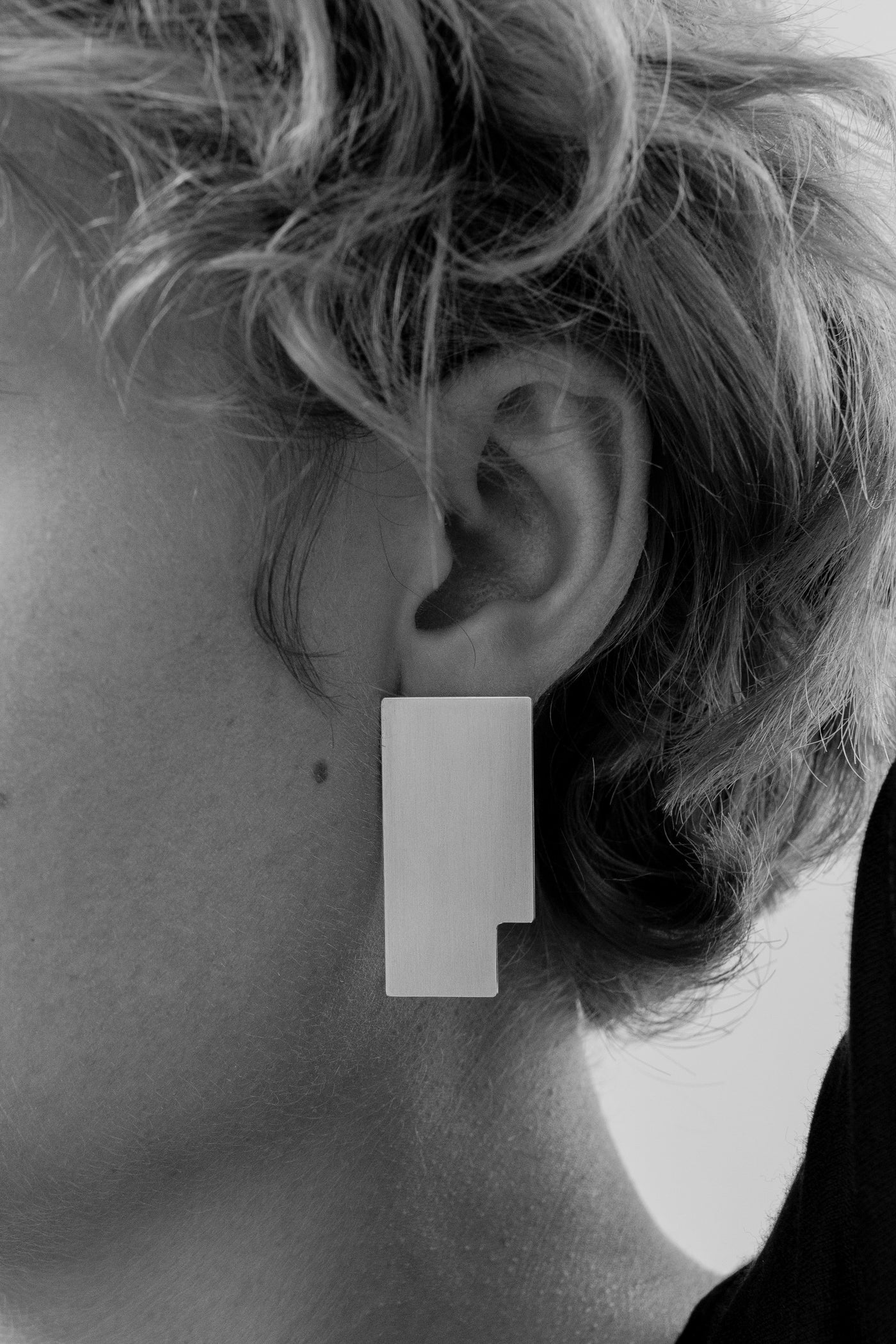 Face earrings no1