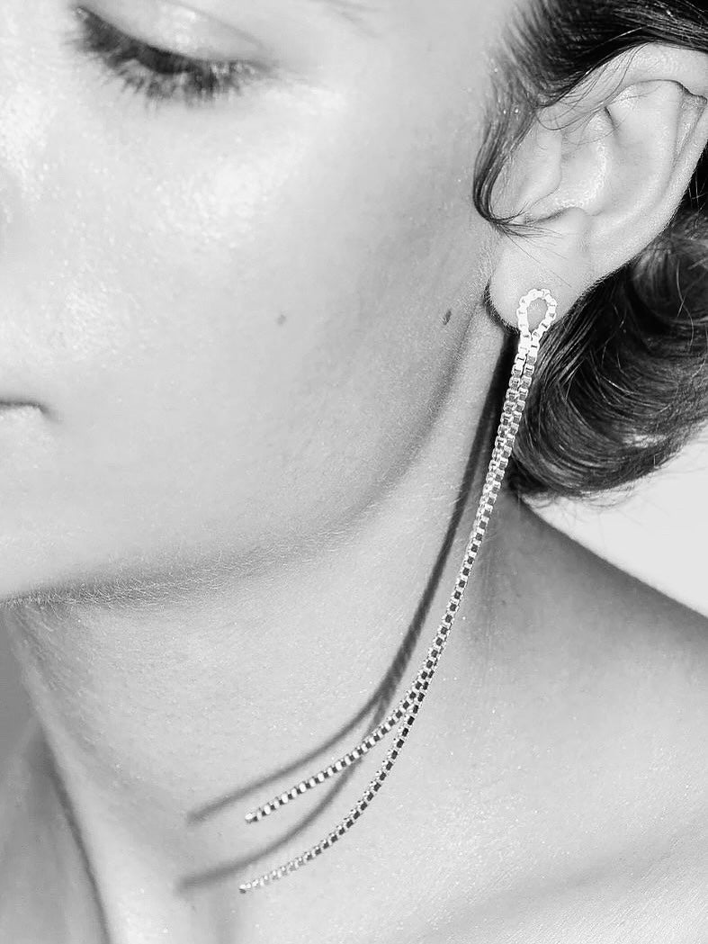 Loop earrings