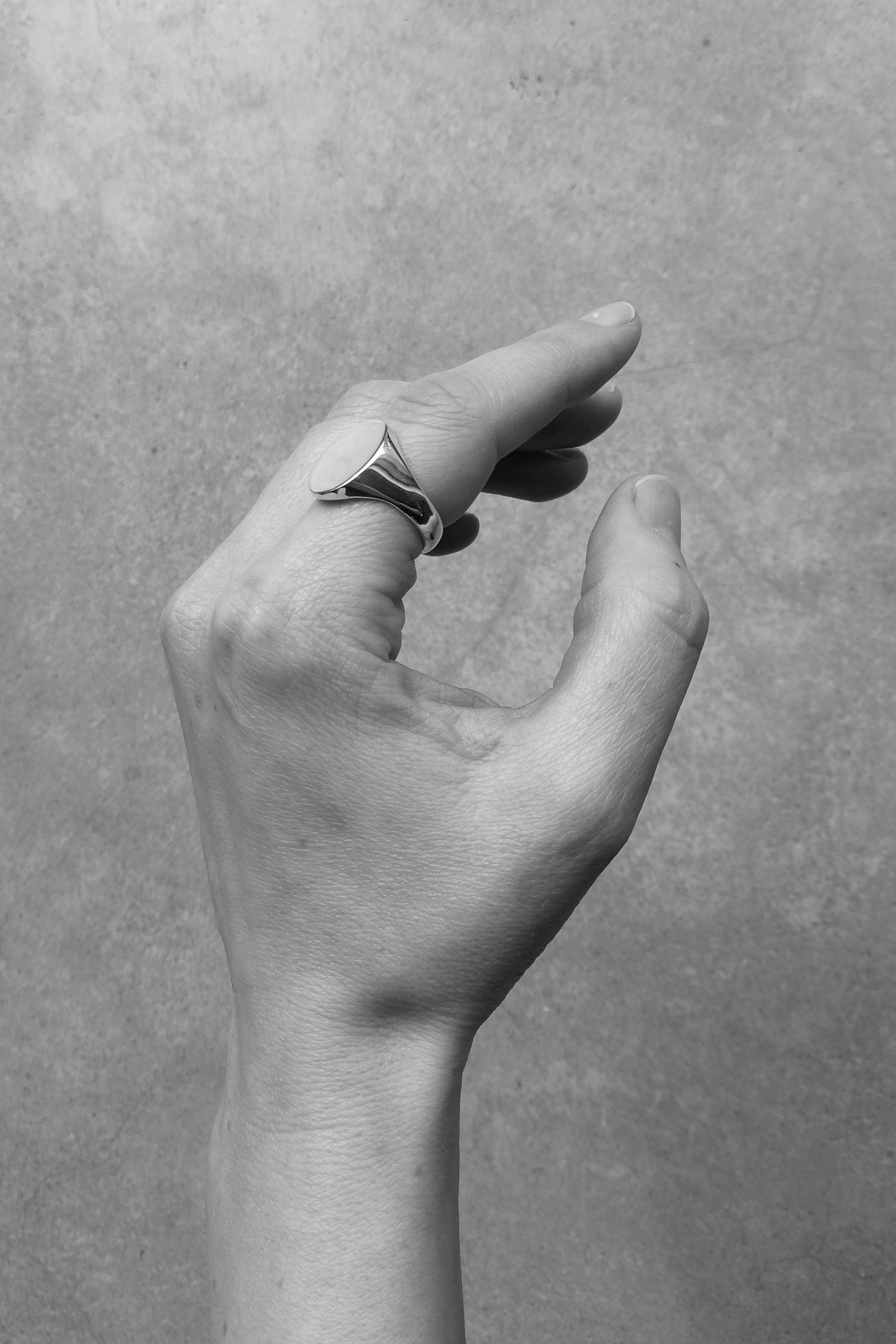 Signet ring no6