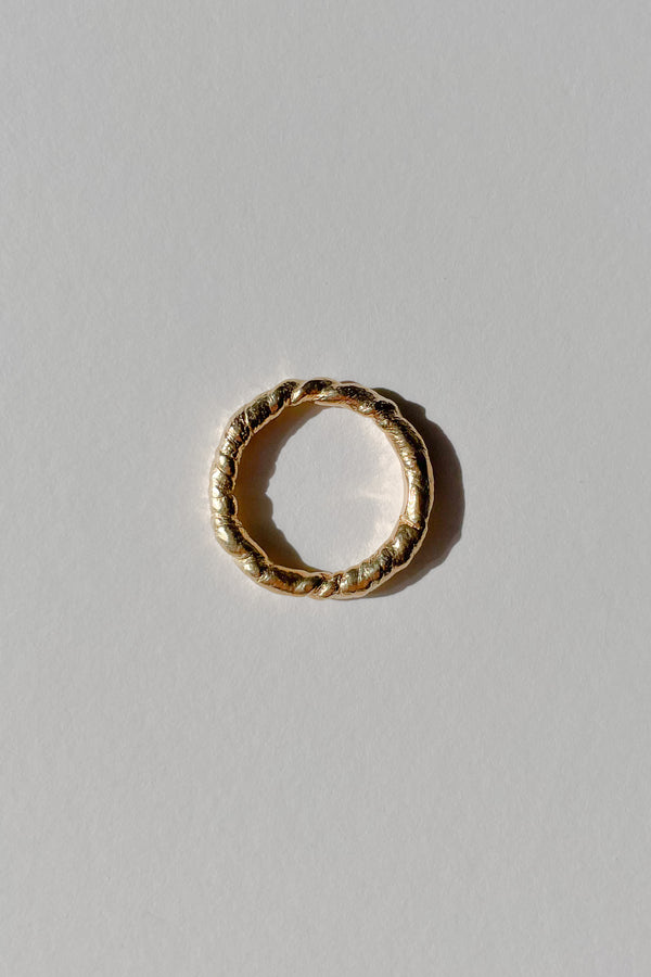 Curl ring no2, gold-plated