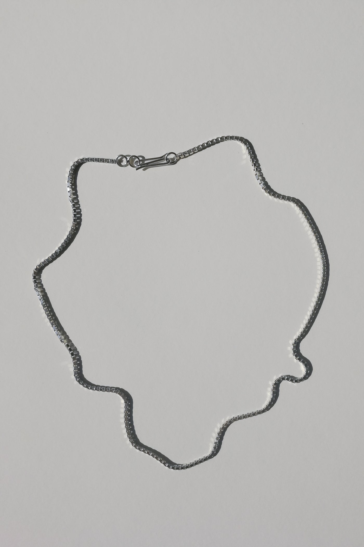 Line necklace no1